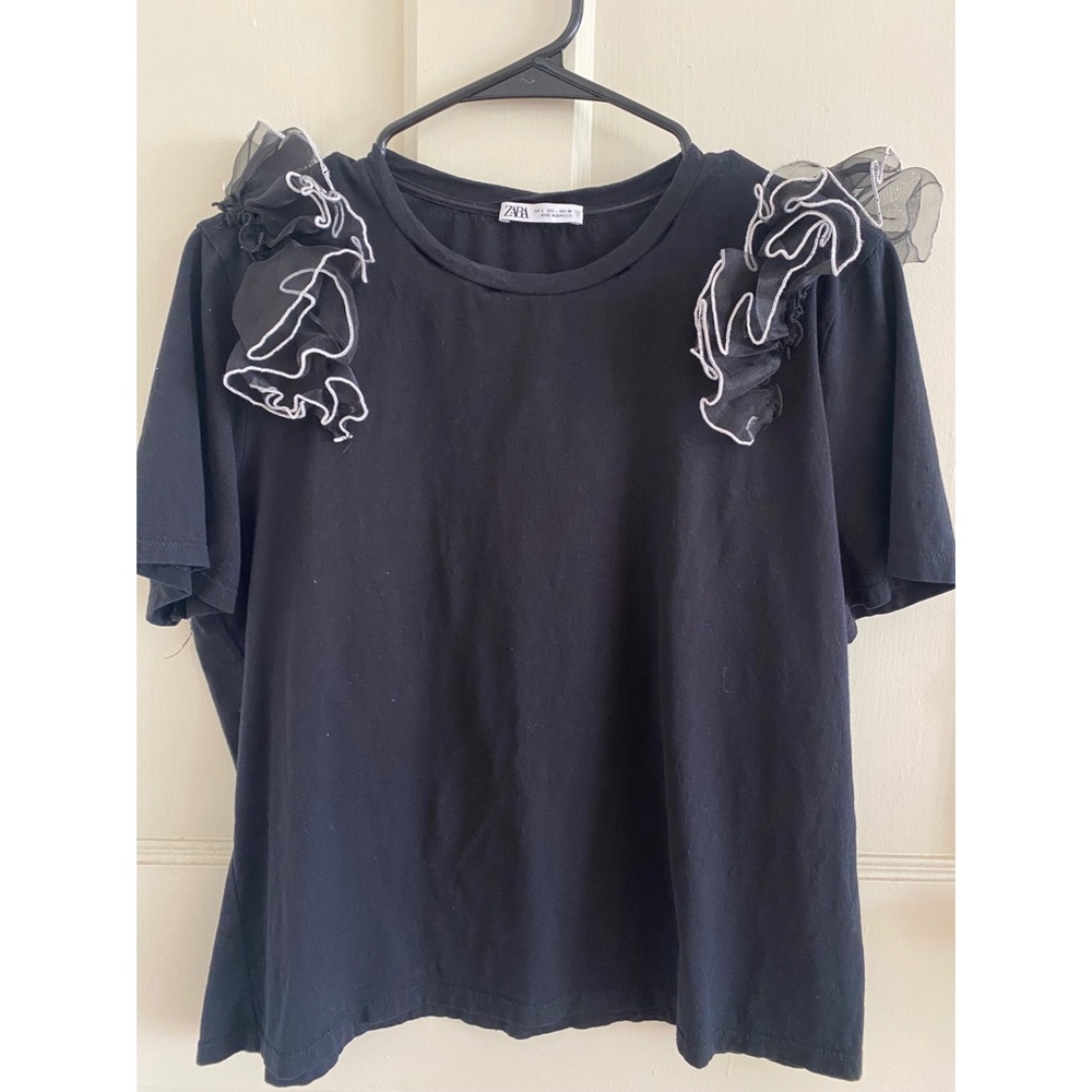 ZARA Black Ruffled Top - Picture 3 of 3